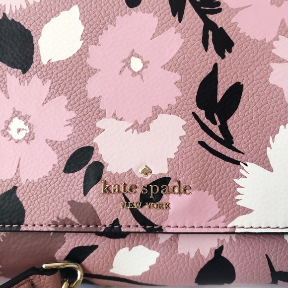 🌸Kate Spade Chain Crossbody🌸 - Picture 2 of 5